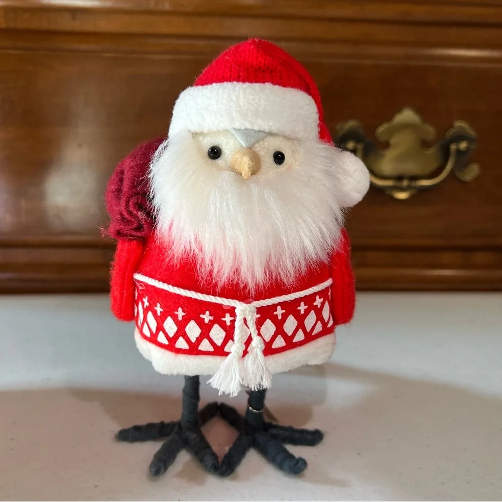 Target Christmas Wondershop 2022 Feathery Friends Koselig Santa Bird